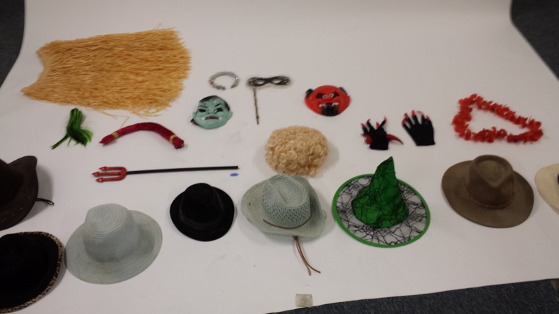 hat_and_mask_props800